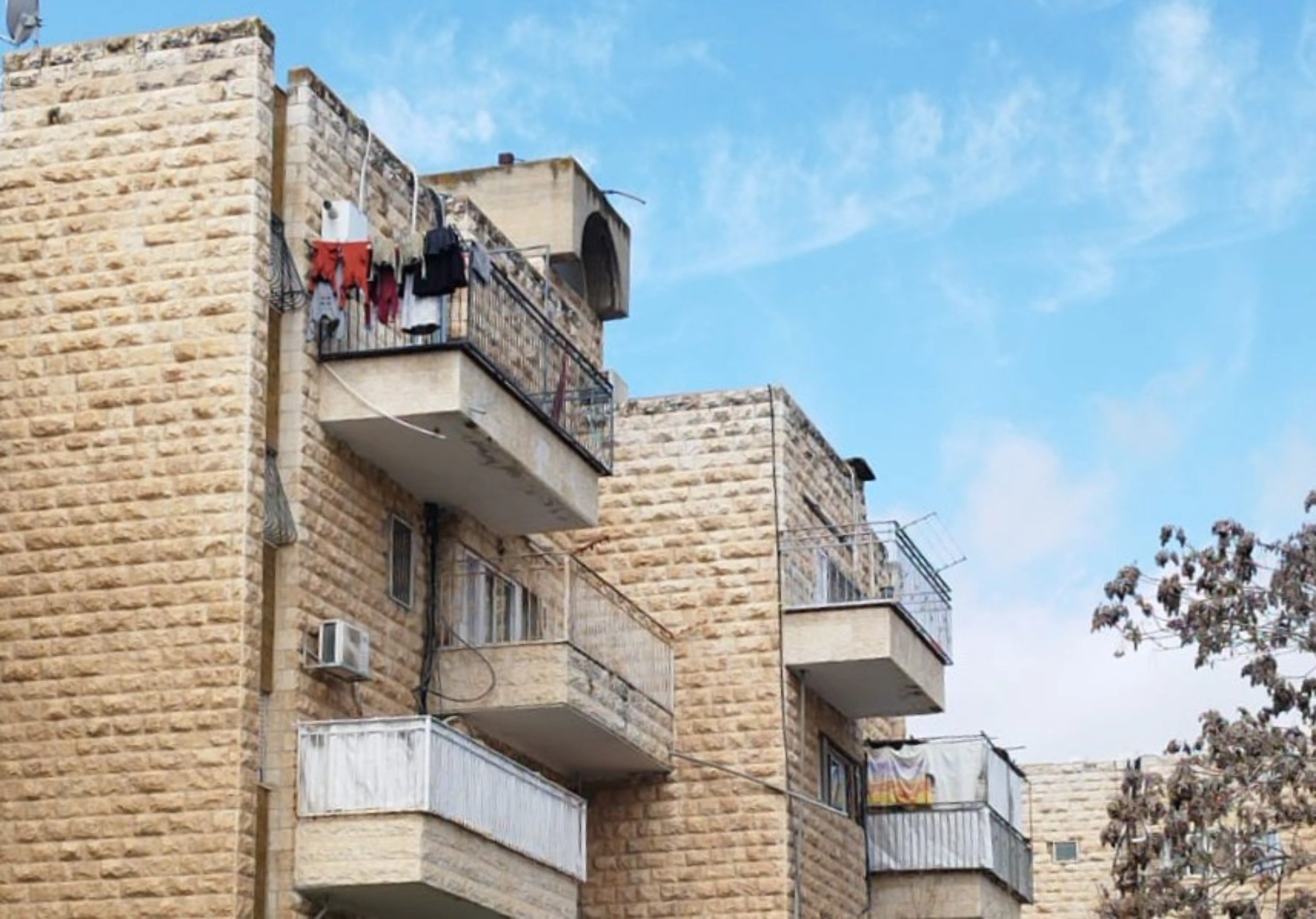 WhatsApp Image 2025-05-29 at 20.41.27 (1)